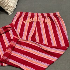 Victoria’s Secret Pink Capri pajamas size m